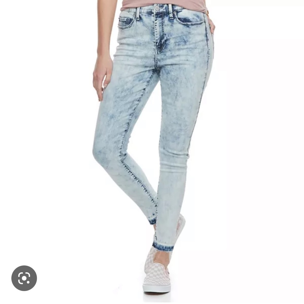 Mudd Acid Wash Jeans size 1